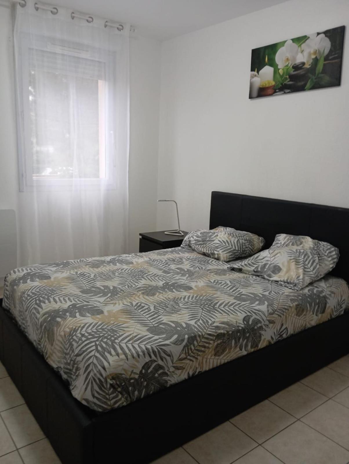 Residence Calme Avec Piscine Μπεζιέ Εξωτερικό φωτογραφία